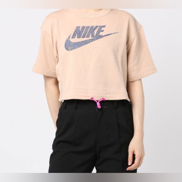 Nike Tops - #246 Nike Air Sportswear Short Sleeve Running Top